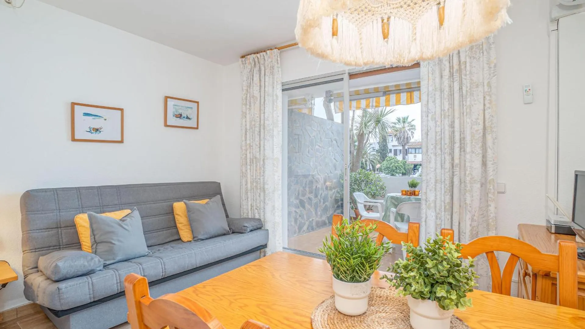 Apartamento Con Parking Y Vistas Al Canal - Hisp-288-64 Empuriabrava