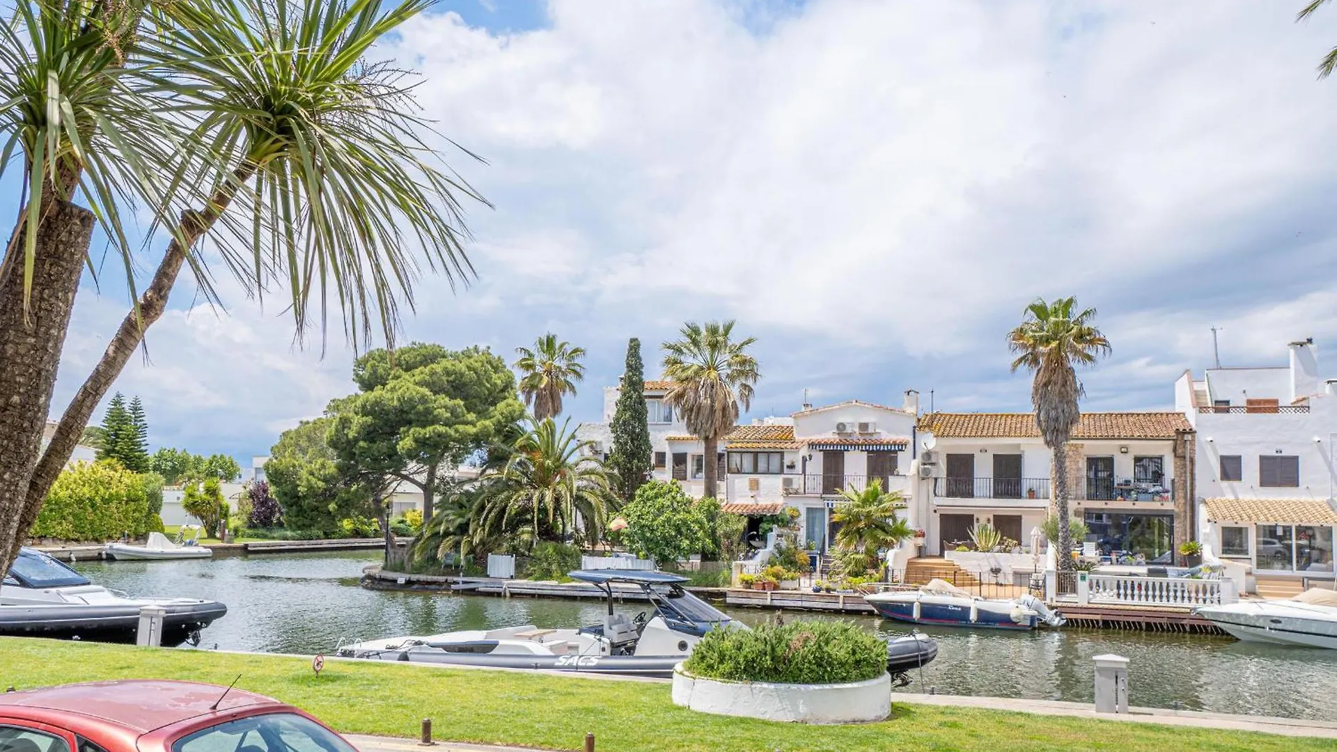 Apartamento Con Parking Y Vistas Al Canal - Hisp-288-64 Empuriabrava 0*,