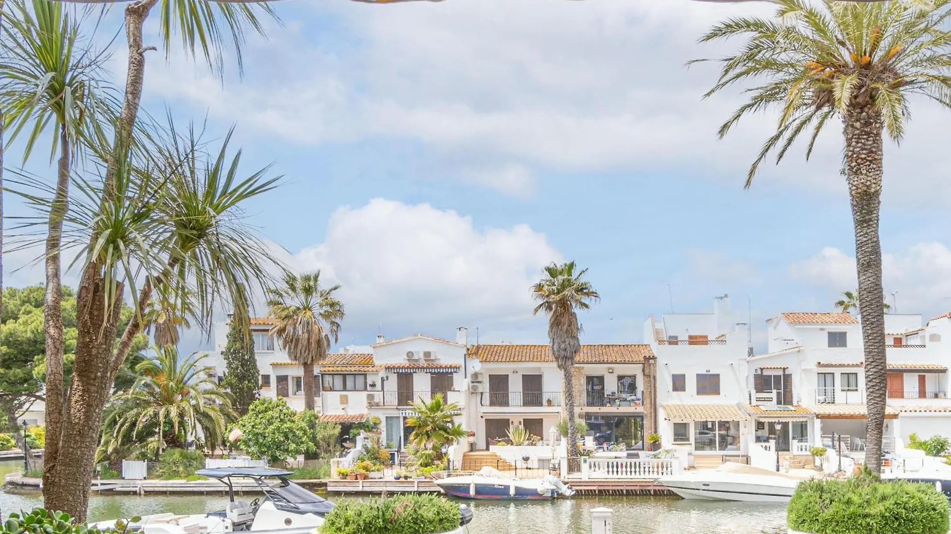 Apartamento Con Parking Y Vistas Al Canal - Hisp-288-64 Empuriabrava Apartment